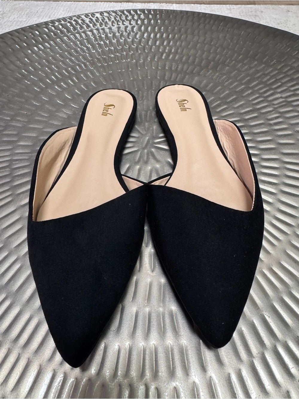 SHEIN Black Pointed Toe Slip-On Flats